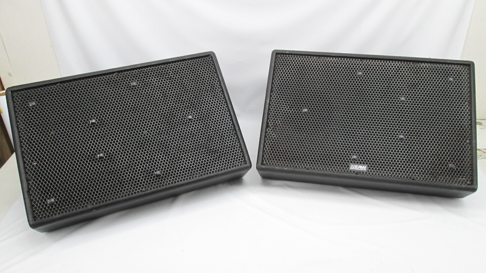2x EAW SM200iH Full Range Loudspeaker 2Way Passive Speakers Stage