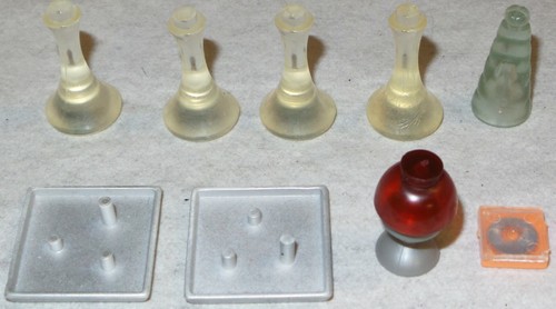 Lote de accesorios para muñecas BRATZ - CD, estampillas, lámpara. Micrófono, bandejas de comida! - Imagen 3 de 5