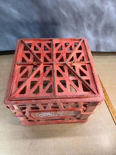 Vtg Dairy Fresh Heavy Duty Milk/Dairy Plastic Crate MFG. By Amaco Minneapolis MN - Picture 9 of 13