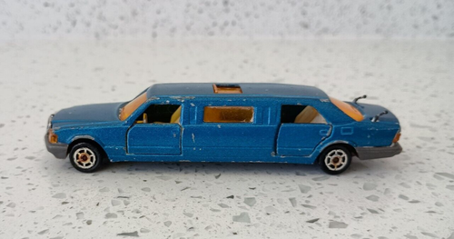 Majorette Limousine Mercedes Working Sun-Roof & Doors No 326 Diecast Toy Car - Picture 5 of 9