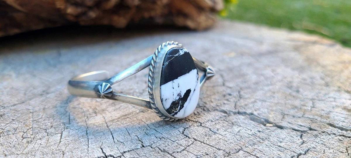 White buffalo turquoise bracelet deals