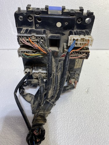1997 1998 1999 2000 NISSAN PATHFINDER INTERIOR Under Dash FUSE RELAY BOX Oem - Picture 5 of 15