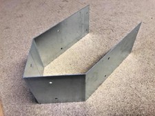 Birds mouth shoe type knee rail fencing brackets 3 times bent 3x3 rail 4x4 post