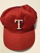 Texas Rangers Red Hat Genuine MLB Merchandise Great Used SnapBack  Vintage Style