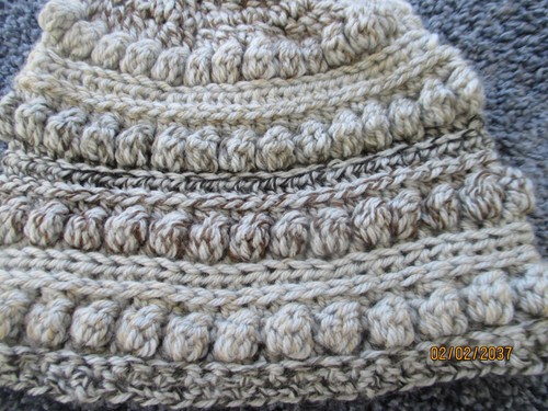 Ladies' Hand Crocheted Beanie Hat Shades of GREY 100% Acrylic Adult Size - Picture 9 of 9