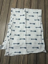 Lulujo Muslin Baby Blanket With Blue Arrow Print