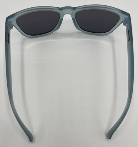 Goodr Sun Glasses No Slip OG Sunbathing With Wizards Mirrored 53-18-151 - Picture 3 of 4