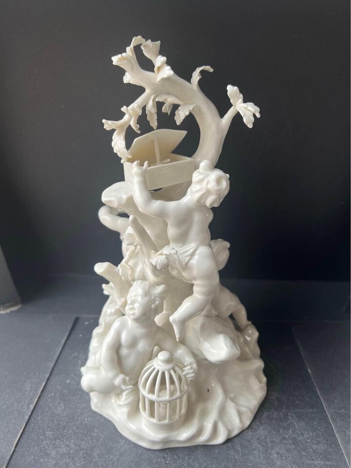 Picture 1 of 6