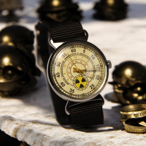 Wrist Watch Pobeda Radiation troops, Mens jewerly Soviet watch Mens watch - Picture 2 of 12