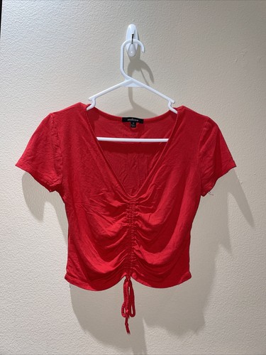 Ambiance Deep V Neck Scrunch Crop Top Red Size M - Picture 1 of 7