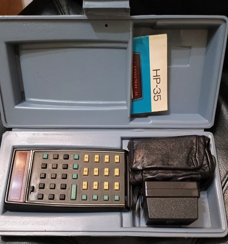 Hewlett Packard Calculator  HP-35 In Hard Case Complete Excellent Tested