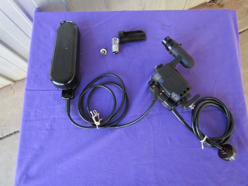 Sewing Machine Motor, Foot Pedal, Light Assembly, Silovac Strong .62amp Vintage - Picture 10 of 11
