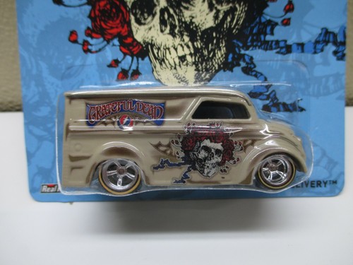 Grateful Dead Hot Wheels DAIRY DELIVERY Collectible METAL HW 2013 - Picture 4 of 4