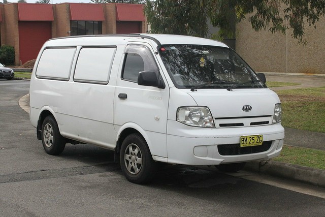 Kia pregio 2005