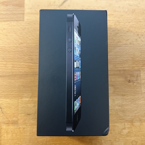 iPhone 5 Nero 64GB solo scatola con manuali e inserti SOLO SCATOLA ORIGINALE NO TELEFONO - Foto 1 di 4