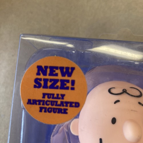 Peanuts Trick or Treat Halloween CHARLIE BROWN as a Skeleton with Mask New 2011 - Picture 5 of 11