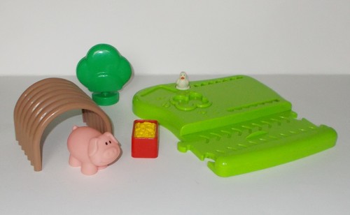 HAPPYLAND NOISY FARM PIG STY FIGURE HOUSE & FOOD TREE PLAYSET SPARE SET - Picture 2 of 3