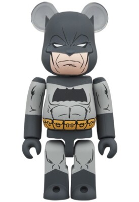 MEDICOM TOY - BE@RBRICK BATMAN (TDKR) 100％ &amp; 400％ BE@RBRICK BATMAN ( TDKR BLUE Ver. )100% & 400% Toy Figure