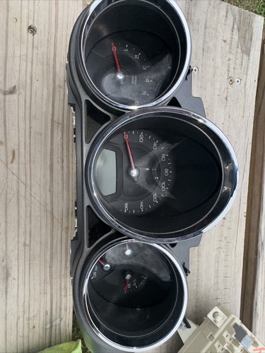 08. Cadillac CTS Speedometer Gauge Instrument Miles OEM 25854989 - Picture 1 of 8