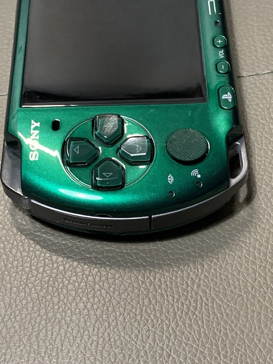 Sony PSP 3000 Carnival Colors Spirited Green Handheld System Sony PSP 3000 Carnival Colors Spirited Green Handheld System