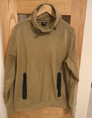 High Neck Sweatshirt mit integriertem Schlauchschal