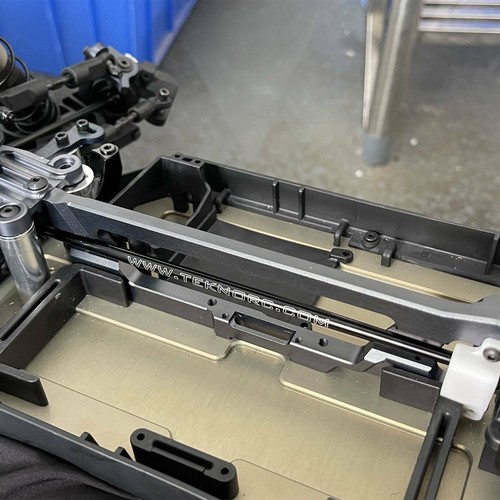 Aluminum alloy 7075 one-piece support Middle support for Tekno EB48 2.0 ET48 2.0 - Picture 11 of 15