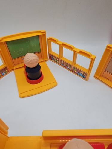 EUC Vintage 1987 Tuppertoys Schulbus Klassenzimmer Komplettsatz in OVP - Bild 8 von 12