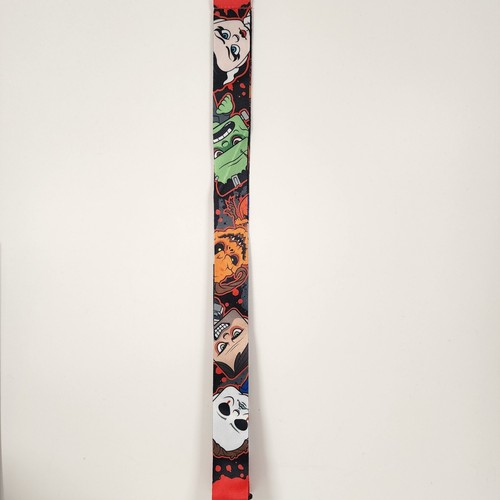 Universal Studios Halloween Horror Nights: Studio Screamers 18 inch Lanyard New - Picture 2 of 3