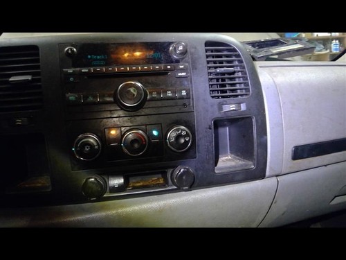 Radio Receiver AM FM CD MP3 Opt US8 Fits 07-14 SIERRA 2500 PICKUP 20934592 - Imagen 12 de 12