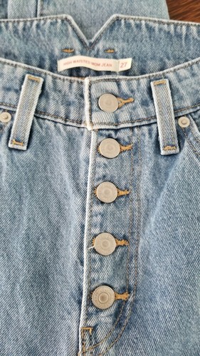 Levi's Denim High Waisted Notch Mom Jeans 5 Button Fly Size 27 Cut On RR Leg Cuf - Picture 11 of 13