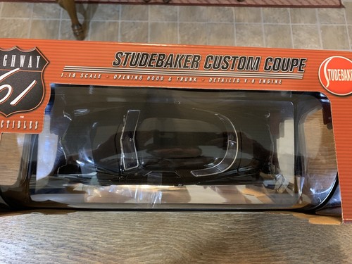 1/18 Scale HIGHWAY 61 STUDEBAKER CUSTOM COUPE "BLACK" NIB. - Picture 3 of 4