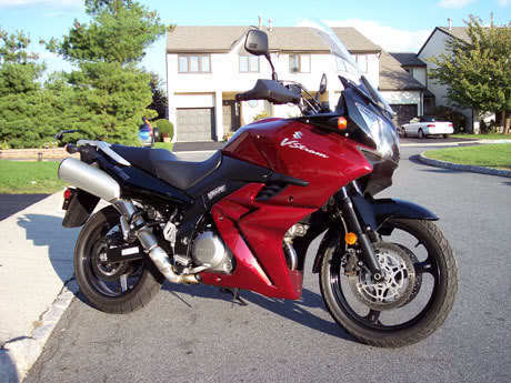 NEW Suzuki DL 1000 V-Strom SIDE FAIRINGS, LOWER FAIRINGS, SIDE PANELS - Picture 3 of 4
