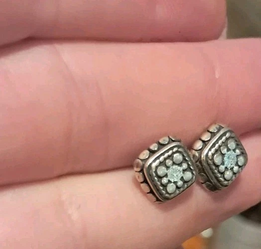 Vintage John Hardy 925 Sterling Silver Square Dot Stud Earrings - Image 4 of 4