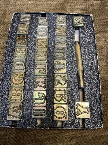 Vtg Craftool Co 3/4" Alphabet Stamp Leather Set Art tools Stamps #8131 - Picture 5 of 7