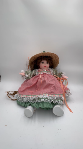 VTG Robin Woods Musical Soft Body Doll Abby NRFB HandPaint Cloth Vinyl Head 17'' - Video 1 of 1