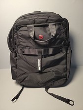 SWISSGEAR Swiss Scan Smart  Laptop and Built-in USB Power Plug Backpack