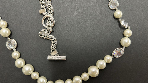 Givenchy VTG Knot Pearl Open Bezel Crystal Necklace Signed 36 inch Long Toggle - Picture 6 of 11