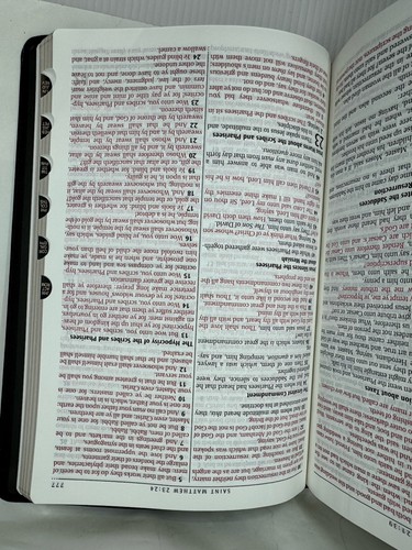 KJV Large Print Thinline Bible Black Full Grain Leather with Thumb Index - Picture 7 of 7