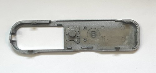 Soporte de montaje para trípode Fujifilm Fuji X100 / X100S carcasa inferior plateado de repuesto - Imagen 2 de 2