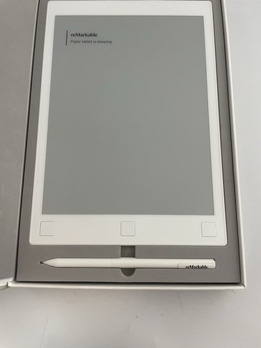 reMarkable 1 RM102 10.3" E Ink Paper Tablet 8GB Wi-Fi – Bundle – Used - Picture 5 of 10