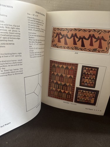 Christmas or Not Softcover Quilting Pattern Book Red Wagon Kimmel Brannock Patek - Bild 3 von 6
