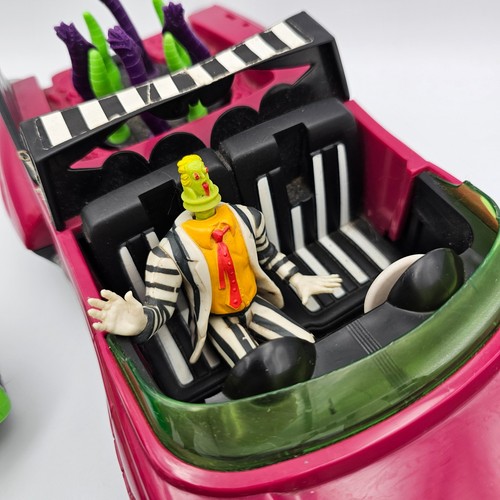 Kenner 1990 Beetlejuice Creepy Cruiser and Phantom Flyer with Figure - Picture 6 of 19
