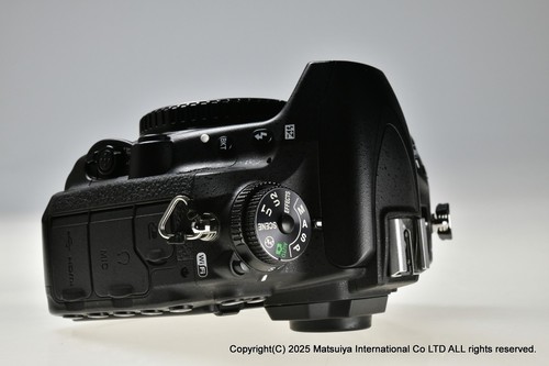 NIKON D750 24.3MP DSLR Camera Body Excellent - Picture 4 of 8