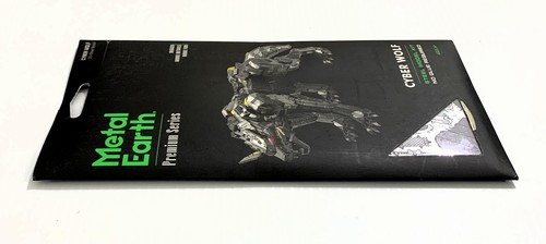 CYBER WOLF Steel Model Kit Metal Earth PREMIUM PS2020 FASCINATIONS - NEW - Picture 3 of 4