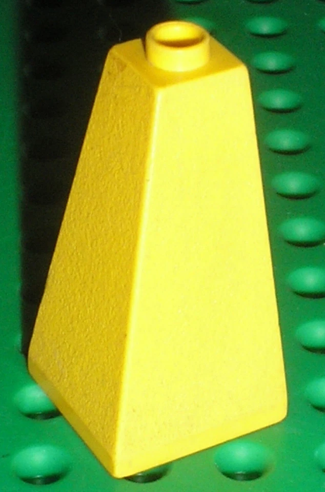 Lego Castle Yellow Slope Brick Double Convex ref 3685 set 599 6075 375 Rare - Photo 1/1