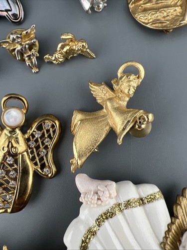 Vintage Angel Brooch Lot of 13 Cherubs Heavenly Some Signed Mixed Materials - Picture 12 of 24