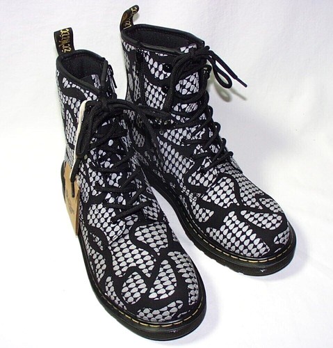 Dr. Martens  Delaney Boots, Reflective Gray/Black, Youth's Size USM 6/USL 7, New - Picture 1 of 8