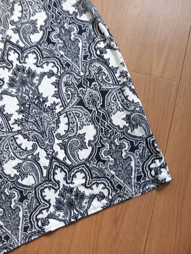 Wallis Ivory & Black Mix Slinky Jersey Paisley Short Sleeve Dress UK 12P NEW!! - Picture 6 of 9