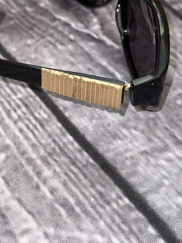 MARC JACOBS Vintage Sunglasses Black & Gold Small 54-12 With Case EUC - Picture 3 of 11