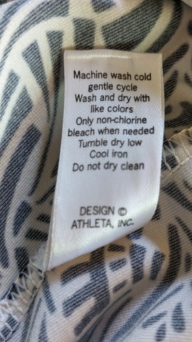 Athleta Faux Wrap B&W V-Neck Athletic Dress Sz Small Cap Sleeve Style# 739119 - Picture 4 of 5